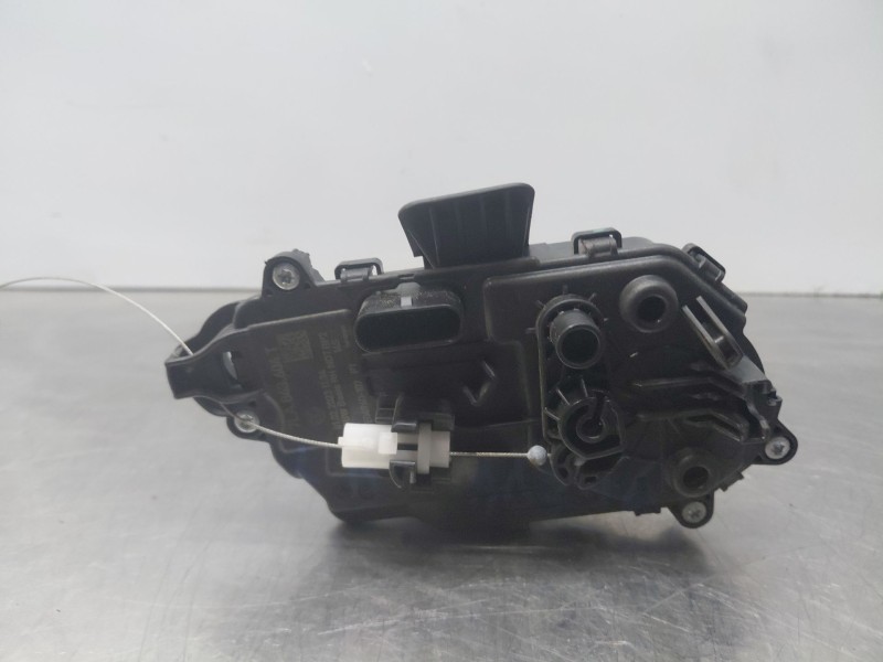 Recambio de cerradura puerta lateral derecha para volkswagen caddy v cargo referencia OEM IAM 7LA843604T  