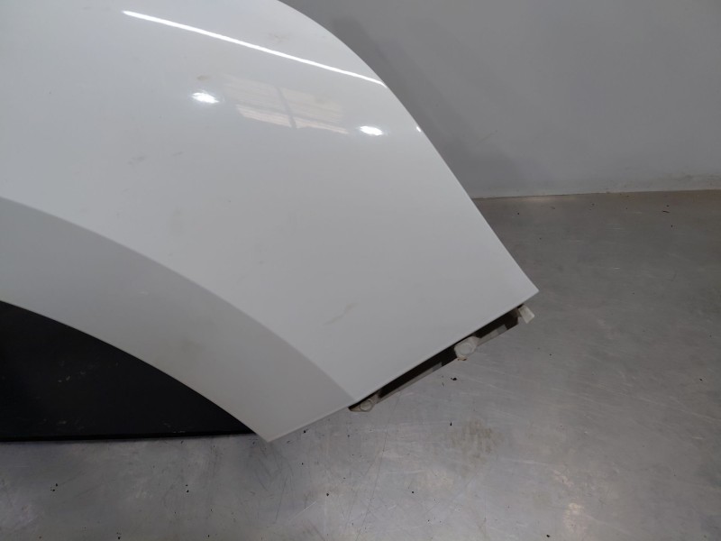 Recambio de aleta delantera derecha para renault scenic iv intens referencia OEM IAM 631009903R  