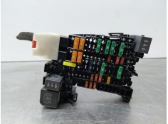 Recambio de caja reles / fusibles para volkswagen caddy v cargo referencia OEM IAM 5WA937615  
