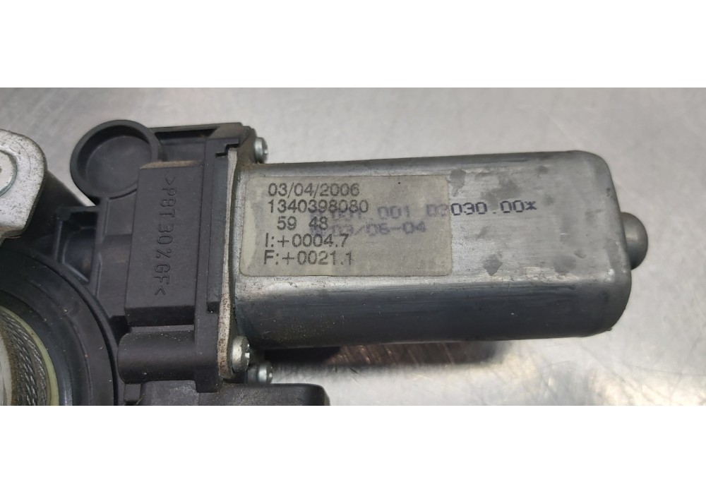 Recambio de elevalunas delantero derecho para peugeot boxer caja cerrada (rs 3000) (330/333) 2007 ) hdi (330) referencia OEM IAM