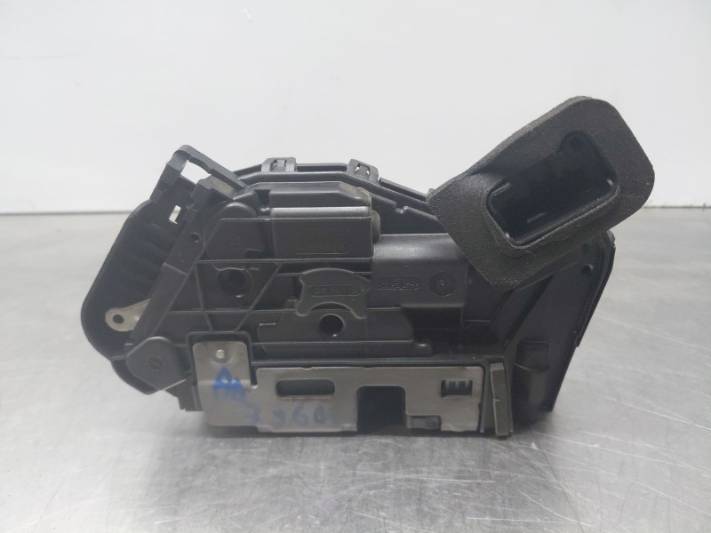 Recambio de cerradura puerta delantera izquierda para volkswagen caddy v cargo referencia OEM IAM 5TB837016E  