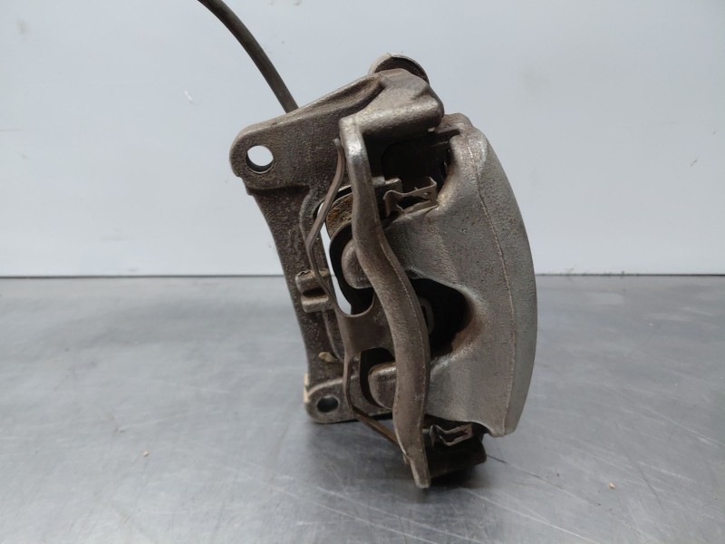 Recambio de pinza freno delantera derecha para volkswagen caddy v cargo referencia OEM IAM 5WA615124E  