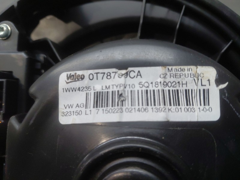 Recambio de motor calefaccion para volkswagen caddy v cargo referencia OEM IAM 5Q1819021H  