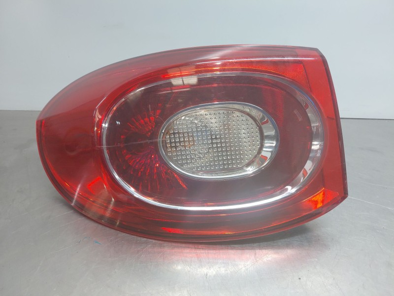 Recambio de piloto trasero izquierdo para volkswagen tiguan (5n_) 2.0 tdi 4motion referencia OEM IAM 5N0945111D  