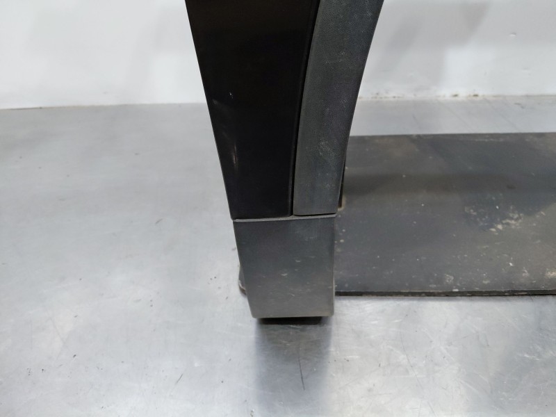 Recambio de aleta delantera derecha para volkswagen tiguan (5n_) 2.0 tdi 4motion referencia OEM IAM 5N0821106A  