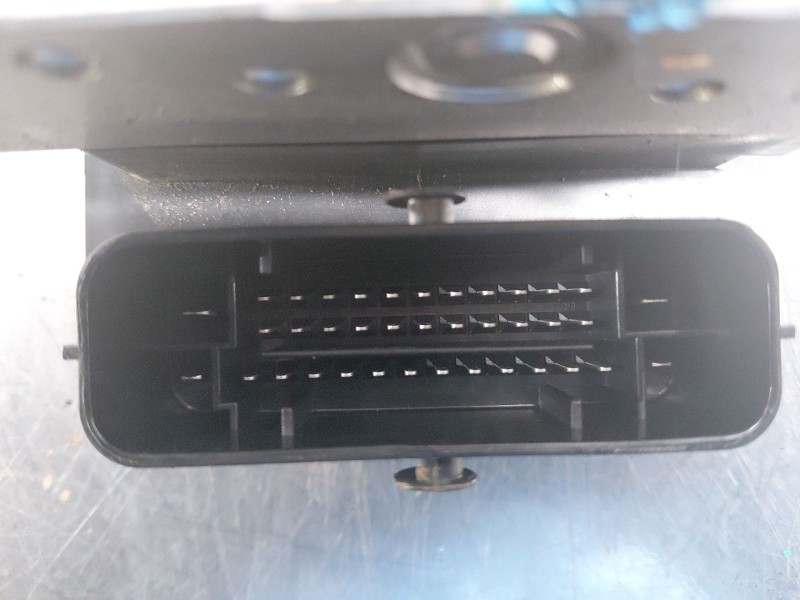 Recambio de abs para hyundai i20 ii (gb, ib) 1.2 referencia OEM IAM 58920C8250  