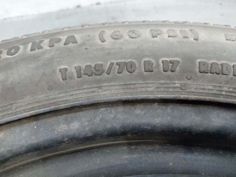 Recambio de neumatico repuesto para renault scenic iv intens referencia OEM IAM 403531798R  