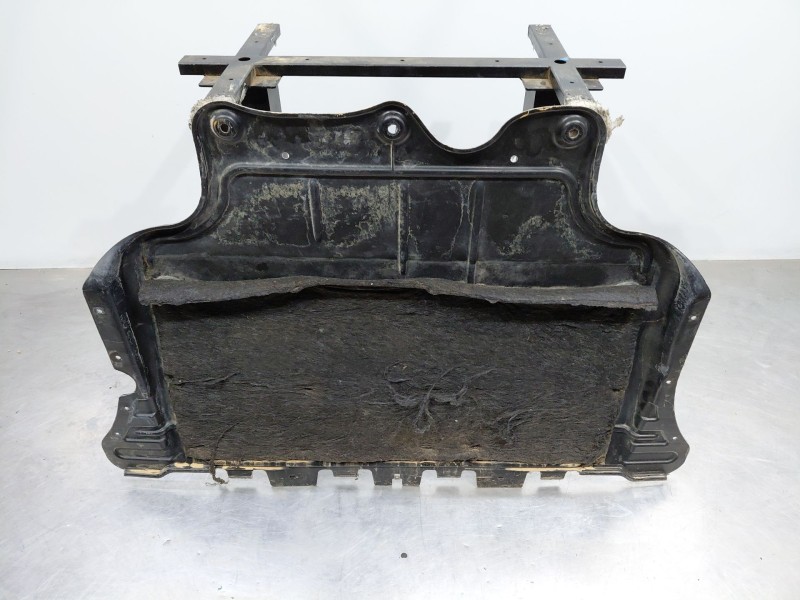 Recambio de cubrecarter para volkswagen caddy v cargo referencia OEM IAM 3Q0825236D  