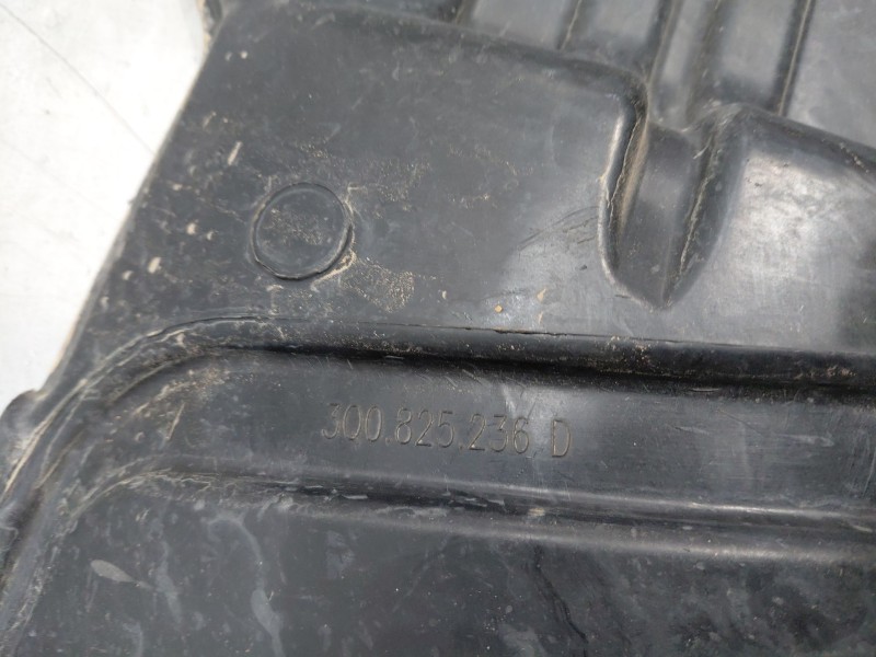 Recambio de cubrecarter para volkswagen caddy v cargo referencia OEM IAM 3Q0825236D  