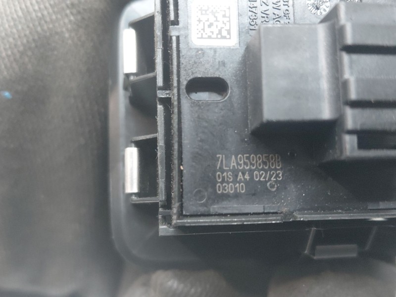 Recambio de mando elevalunas delantero izquierdo para volkswagen caddy v cargo referencia OEM IAM 3CN959565AICX 7LA959858BWHS 