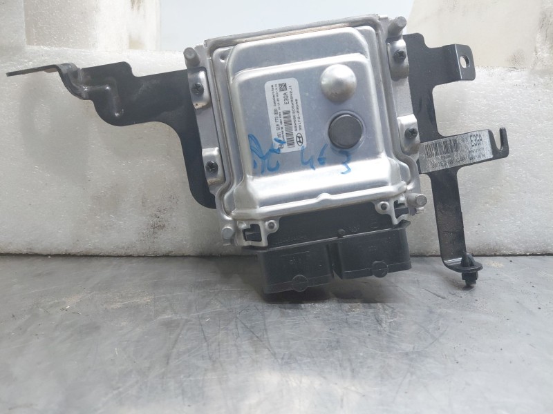 Recambio de centralita motor uce para hyundai i20 ii (gb, ib) 1.2 referencia OEM IAM 391F203GA0  