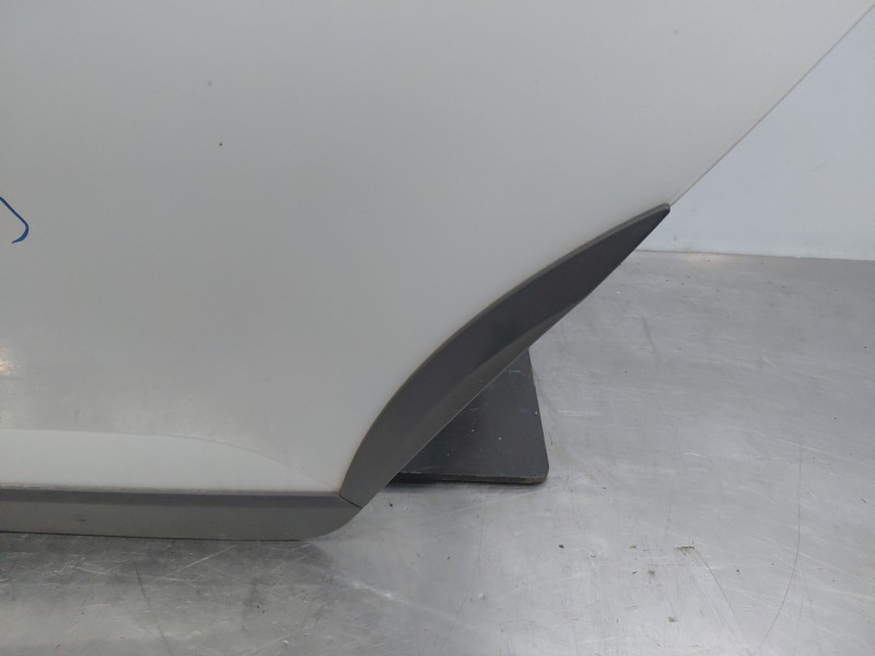 Recambio de puerta trasera izquierda para volkswagen taigo life referencia OEM IAM 2G4833051R  