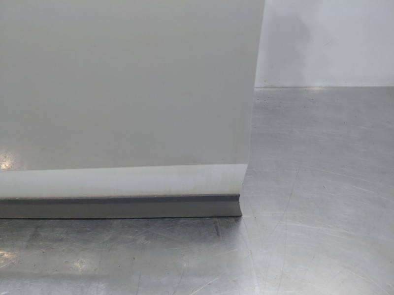 Recambio de puerta delantera izquierda para volkswagen taigo life referencia OEM IAM 2G4831051P  