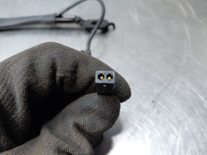 Recambio de enganche del cinturon delantero der para volkswagen caddy v cargo referencia OEM IAM 2K7857755DMNB  