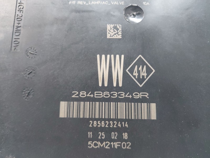 Recambio de caja reles / fusibles para renault scenic iv intens referencia OEM IAM 284B63349R 284B51057R 