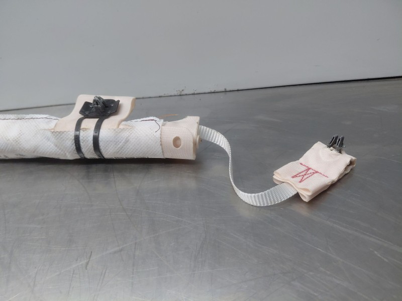 Recambio de airbag cortina delantero derecho para volkswagen caddy v cargo referencia OEM IAM 2K7880742J  