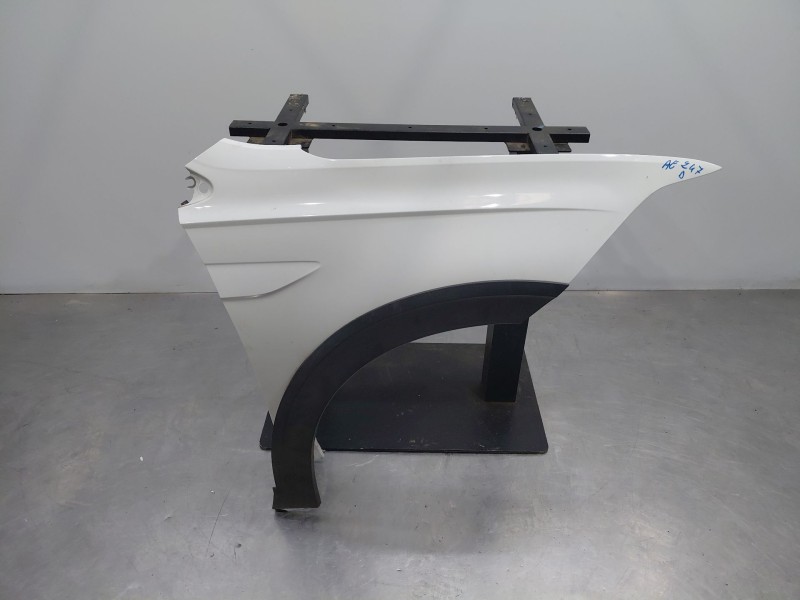 Recambio de aleta delantera derecha para volkswagen taigo life referencia OEM IAM 2G7821106A  