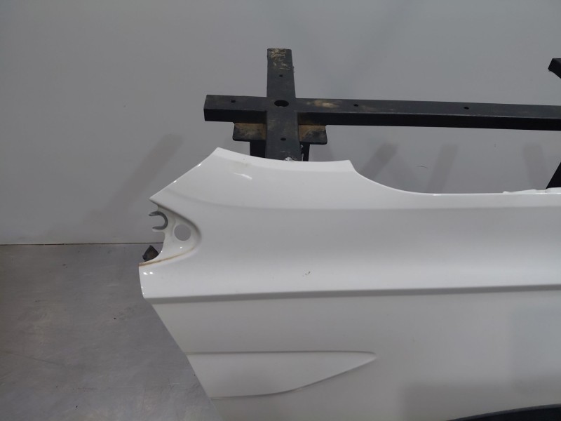 Recambio de aleta delantera derecha para volkswagen taigo life referencia OEM IAM 2G7821106A  