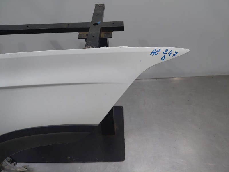 Recambio de aleta delantera derecha para volkswagen taigo life referencia OEM IAM 2G7821106A  