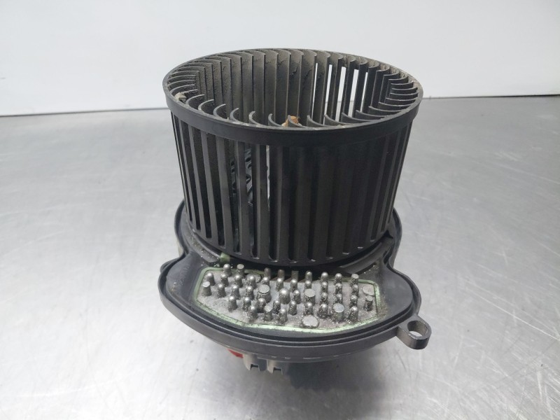 Recambio de motor calefaccion para renault scenic iv intens referencia OEM IAM 272109102R T911738 