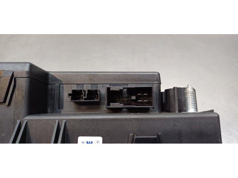 Recambio de modulo electronico para mercedes clase s (w221) berlina 320 / 350 cdi (221.022) referencia OEM IAM 2215400401  