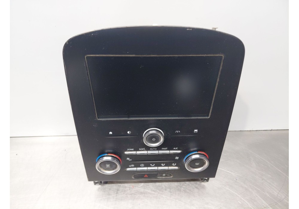Recambio de pantalla multifuncion para renault scenic iv intens referencia OEM IAM 280909929R  