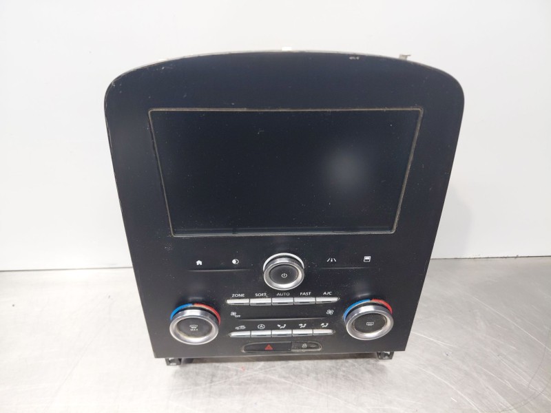 Recambio de pantalla multifuncion para renault scenic iv intens referencia OEM IAM 280909929R  