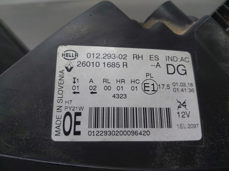 Recambio de faro derecho para renault scenic iv intens referencia OEM IAM 260101685R  