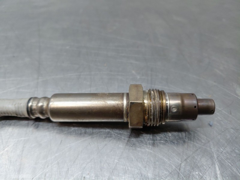 Recambio de sonda lambda para volkswagen caddy v cargo referencia OEM IAM 05L907807T  