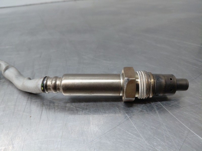 Recambio de sonda lambda para volkswagen caddy v cargo referencia OEM IAM 05L907807BE  