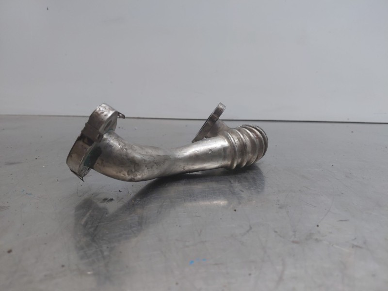 Recambio de tubo para volkswagen tiguan (5n_) 2.0 tdi 4motion referencia OEM IAM 03P131521A  