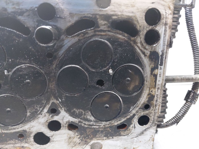 Recambio de culata para volkswagen passat b6 (3c2) 2.0 tdi 16v referencia OEM IAM 03G103351B  