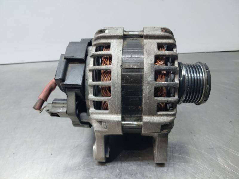 Recambio de alternador para renault scenic iv intens referencia OEM IAM 231004EA0A  