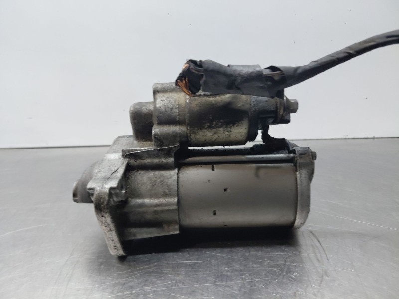 Recambio de motor arranque para renault scenic iv intens referencia OEM IAM 233004868R  