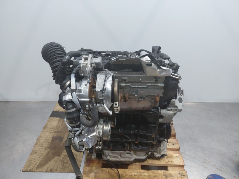 Recambio de motor completo para volkswagen caddy v cargo referencia OEM IAM DTRE 05L100031R 05L100031RX