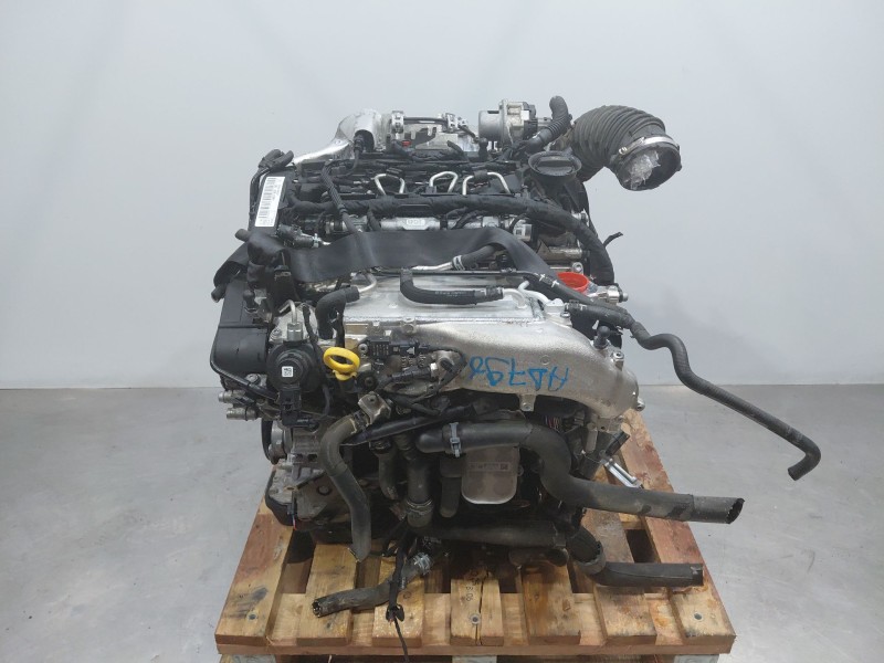 Recambio de motor completo para volkswagen caddy v cargo referencia OEM IAM DTRE 05L100031R 05L100031RX