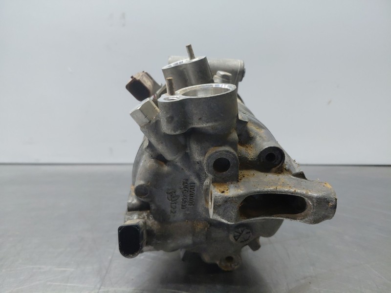 Recambio de compresor aire acondicionado para volkswagen caddy v cargo referencia OEM IAM   