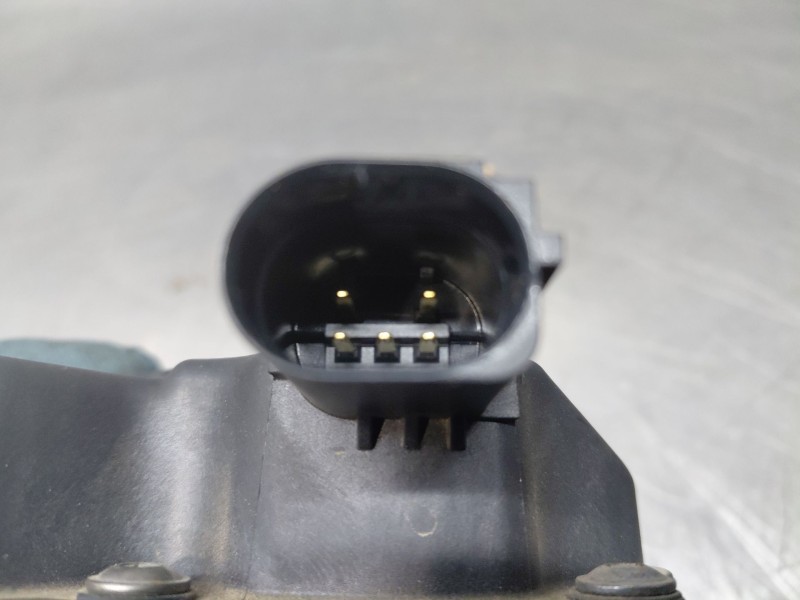 Recambio de valvula egr para volkswagen caddy v cargo referencia OEM IAM   