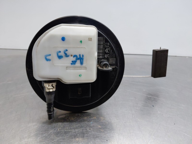 Recambio de aforador para peugeot 3008 style referencia OEM IAM 9813270380  