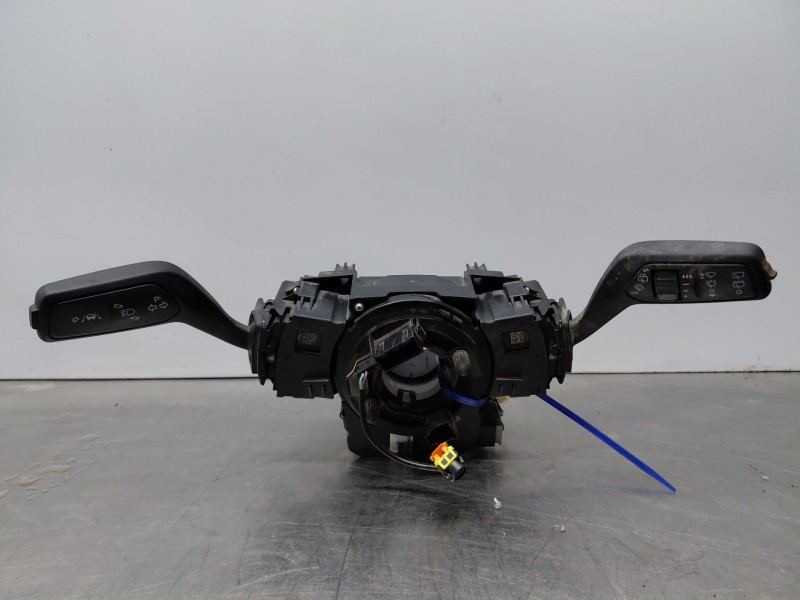 Recambio de anillo airbag para ford focus st-line referencia OEM IAM 2557754 h1bt3f944aj 