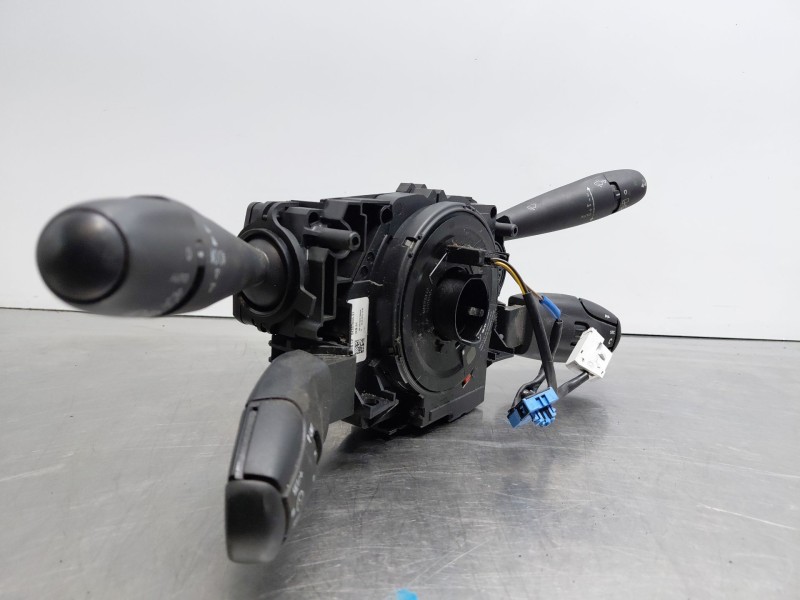 Recambio de mando multifuncion para peugeot 3008 style referencia OEM IAM 96773911ZD  