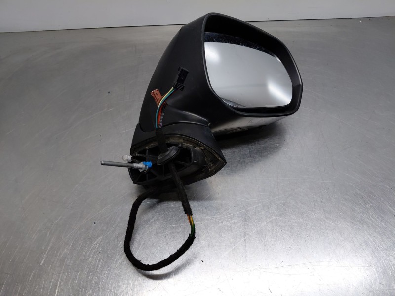 Recambio de retrovisor derecho para peugeot 3008 style referencia OEM IAM 8153ZG  