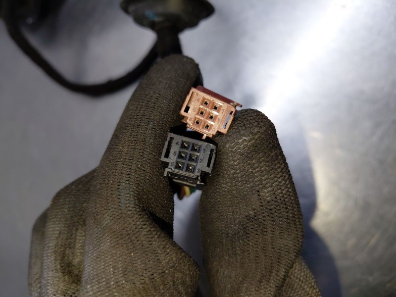 Recambio de retrovisor derecho para peugeot 3008 style referencia OEM IAM 8153ZG  