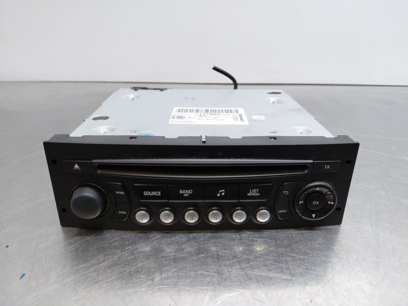 Recambio de sistema audio / radio cd para peugeot 3008 style referencia OEM IAM 1616145080 98137862XT 