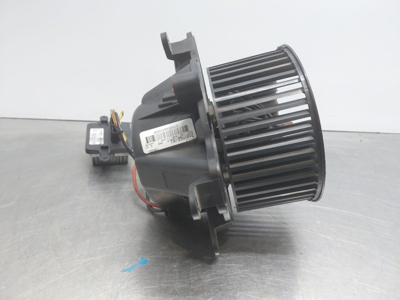 Recambio de ventilador calefaccion para peugeot 3008 style referencia OEM IAM 6441CP  