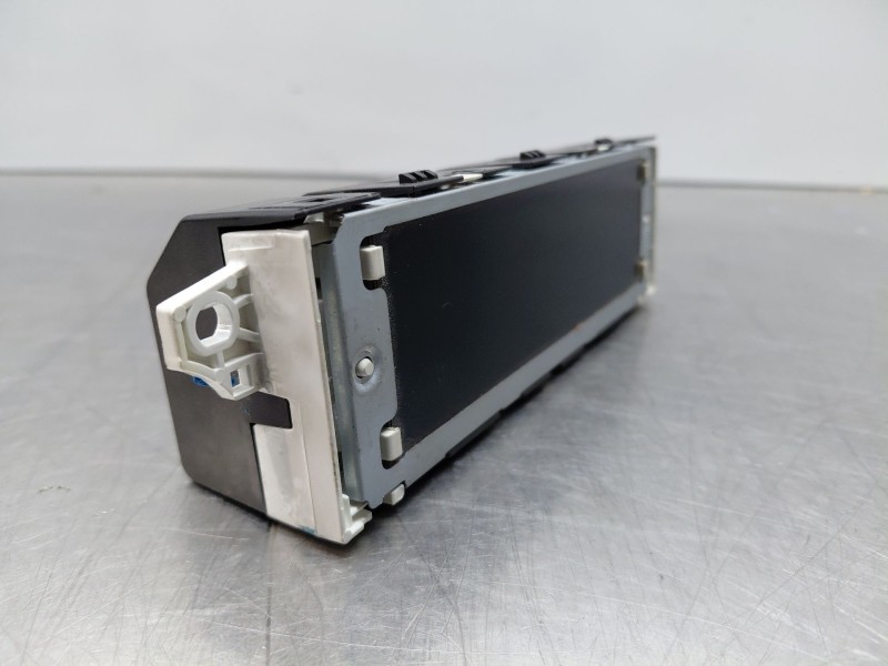 Recambio de pantalla multifuncion para peugeot 3008 style referencia OEM IAM 9817257280  