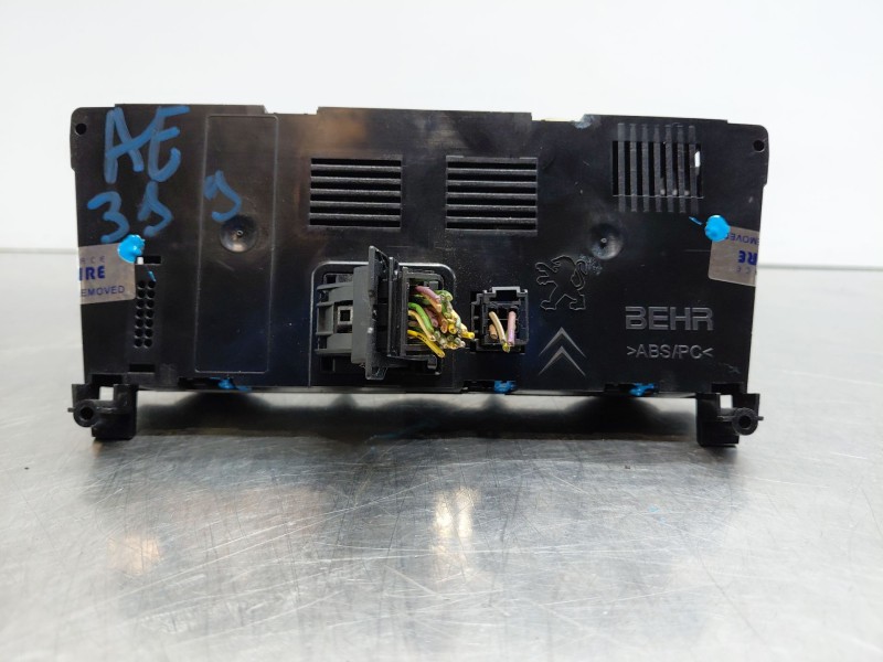 Recambio de mando calefaccion / aire acondicionado para peugeot 3008 style referencia OEM IAM 6452Y3 96738322XT 