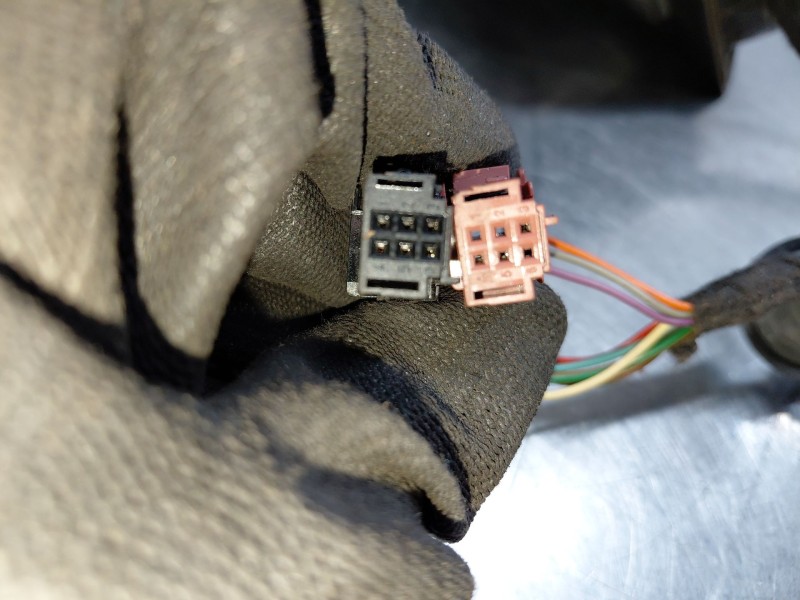 Recambio de retrovisor izquierdo para peugeot 3008 style referencia OEM IAM 8153ZV  