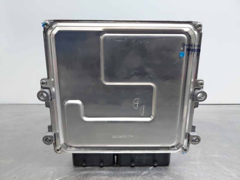 Recambio de centralita motor uce para peugeot 3008 style referencia OEM IAM 9818160080  