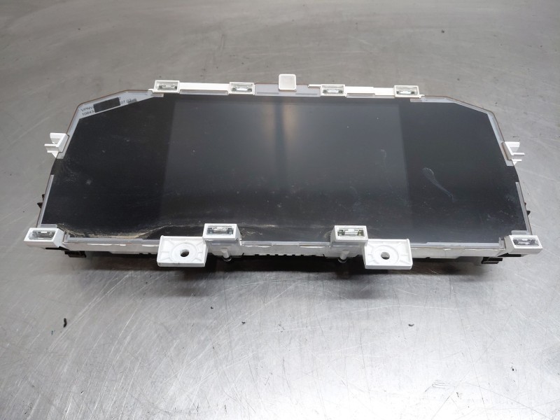 Recambio de cuadro instrumentos para volkswagen taigo life referencia OEM IAM   